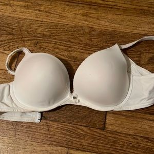 Victoria Secret Push Up Bra 38C